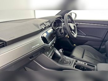 Used Audi Q3 2025 for sale - 75288888: Photo