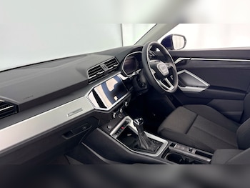 Used Audi Q3 2024 for sale - 78814397: Photo