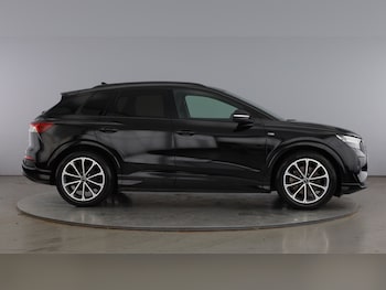 Used Audi Q4 e-tron 2022 for sale - 79600394: Photo