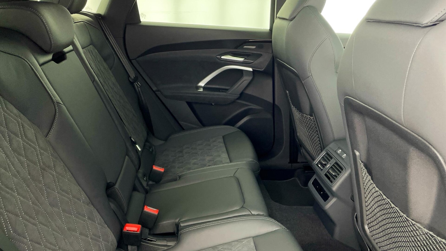 Used Audi Q5 2025 for sale - 77735982: Photo 32