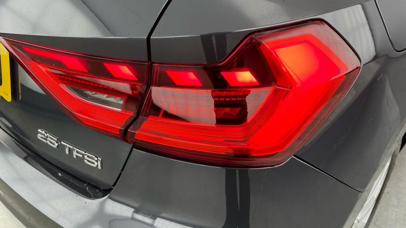 Used Audi A1 2023 for sale - 76452817: Photo 27