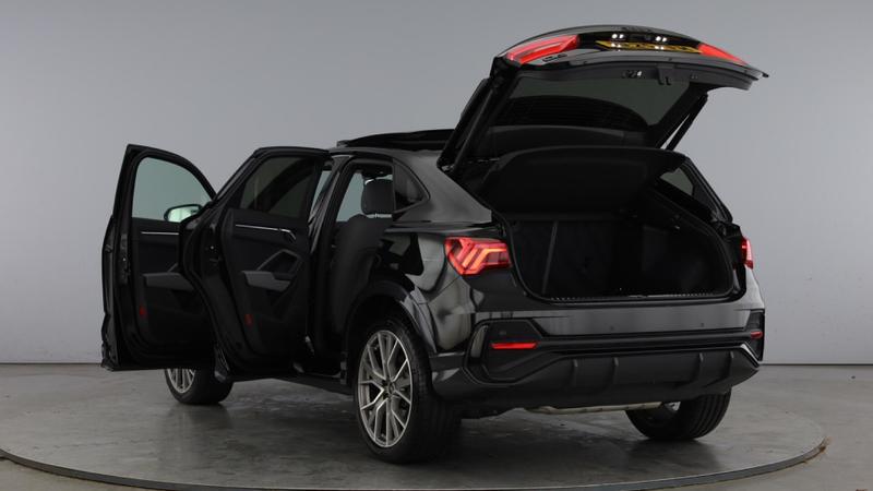 Used Audi Q3 2025 for sale - 76722785: Photo 11