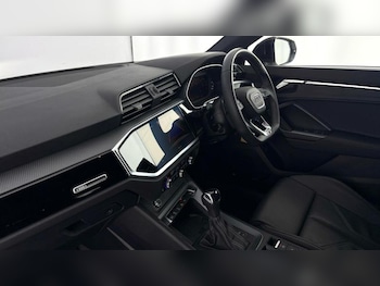 Used Audi Q3 2024 for sale - 77393863: Photo