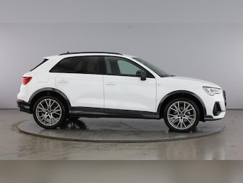 Used Audi Q3 2024 for sale - 77393863: Photo
