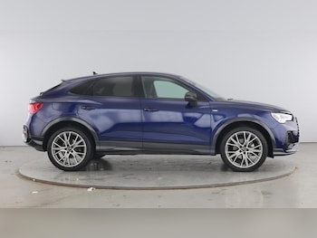 Used Audi Q3 2024 for sale - 75165543: Photo