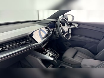 Used Audi Q4 e-tron 2025 for sale - 78776305: Photo