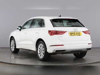 Used Audi Q3 2019 for sale - 77822418: Photo