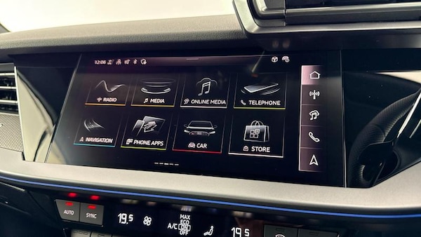 Used Audi RS3 2025 for sale - 75288932: Photo 18