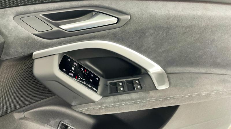 Used Audi Q5 2025 for sale - 76847441: Photo 24