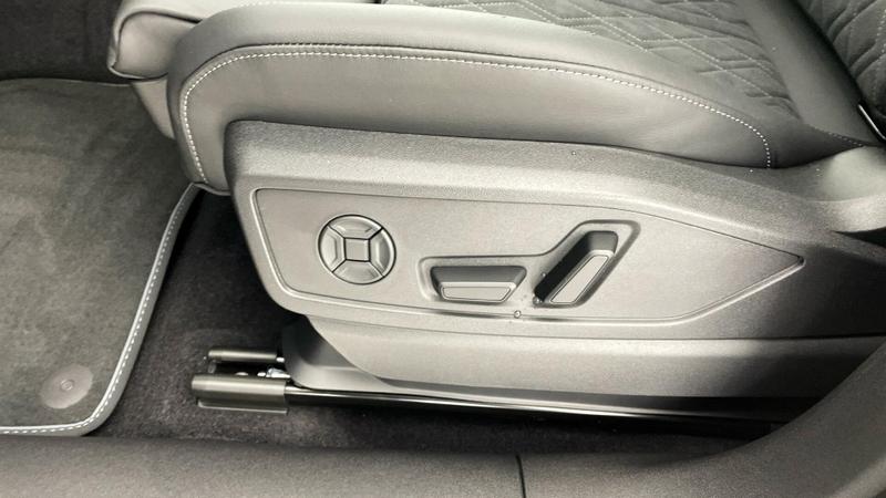 Used Audi Q5 2025 for sale - 76847441: Photo 41