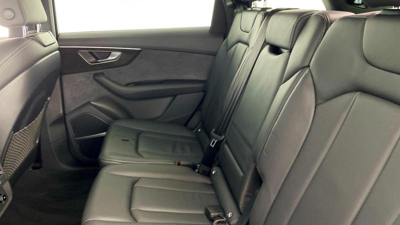 Used Audi Q7 2025 for sale - 76545454: Photo 41
