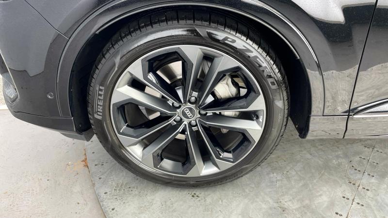 Used Audi Q7 2025 for sale - 76545454: Photo 49