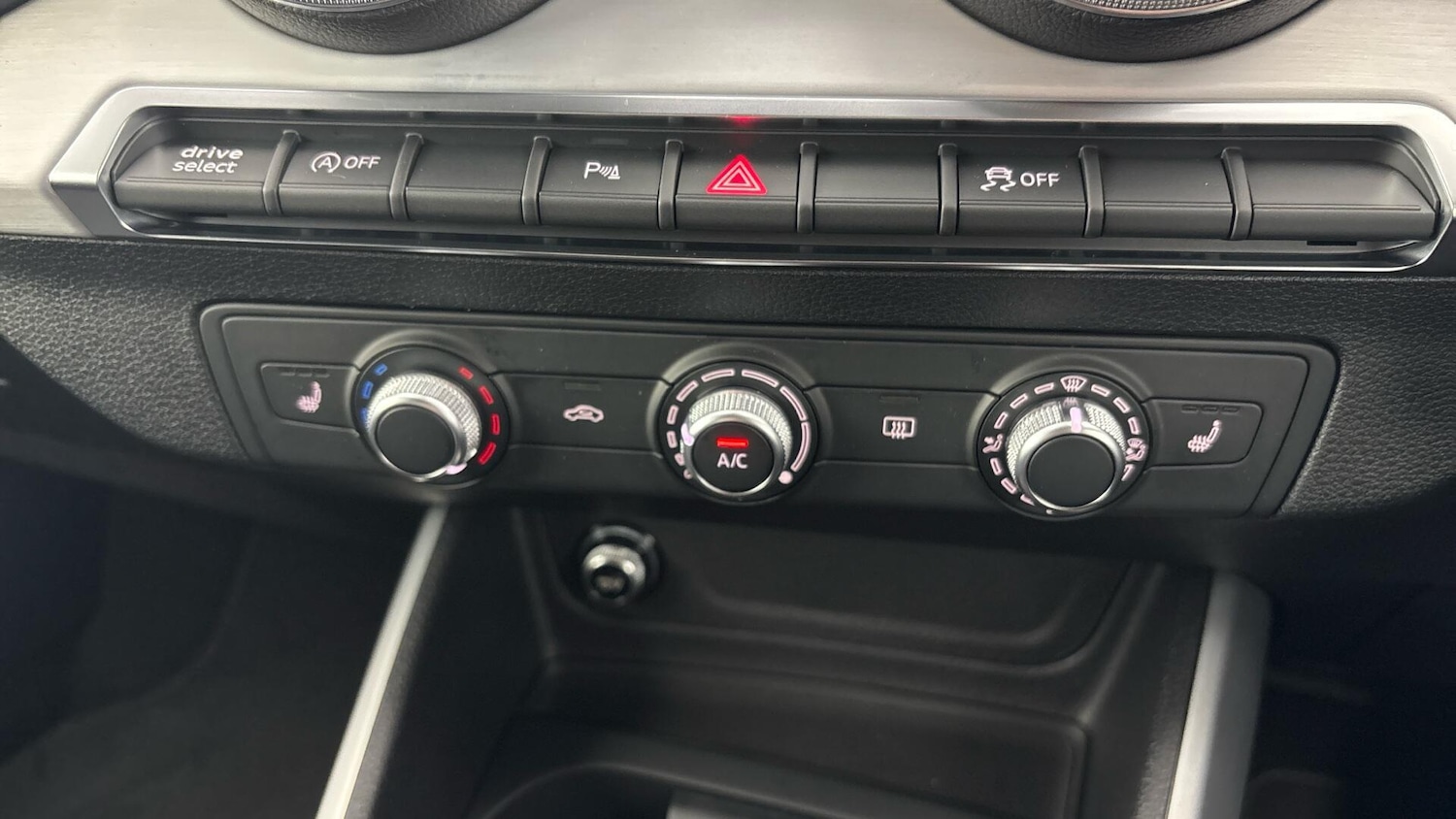 Used Audi Q2 for sale - 77851547: Photo 14