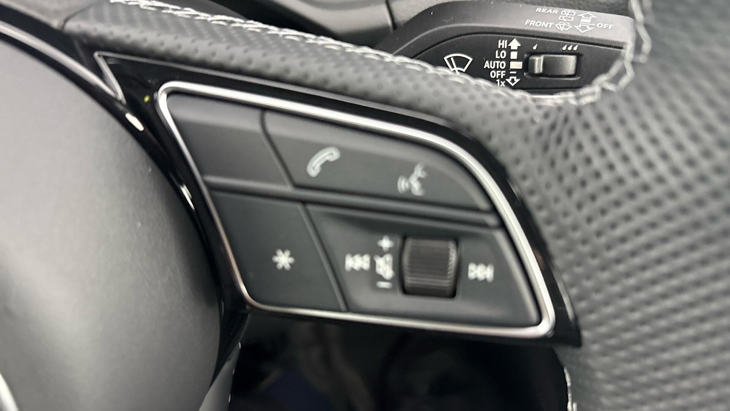 Used Audi Q2 for sale - 77851547: Photo 23