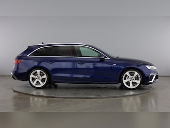 Used Audi A4 Avant 2023 for sale - 77603151: Photo