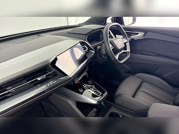 Used Audi Q4 e-tron 2025 for sale - 78459946: Photo