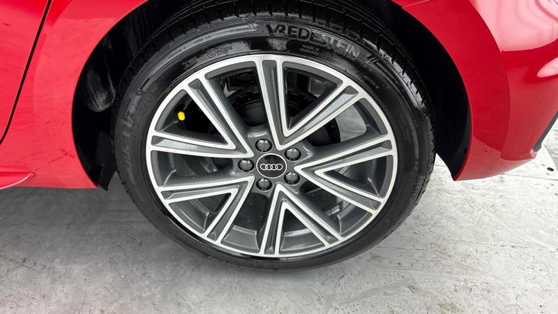 Used Audi A1 for sale - 77462441: Photo 32