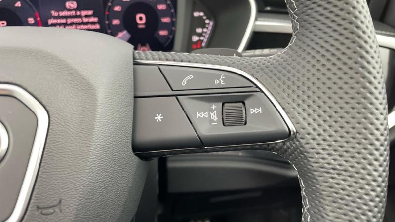 Used Audi Q3 for sale - 77447521: Photo 25