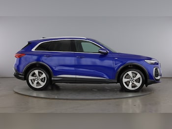 Used Audi Q5 2025 for sale - 77735942: Photo