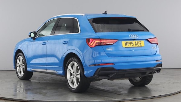 Used Audi Q3 2019 for sale - 74905117: Photo 3