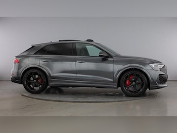 Used Audi RS Q8 2025 for sale - 76329699: Photo
