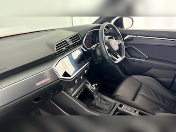 Used Audi Q3 2020 for sale - 78332718: Photo