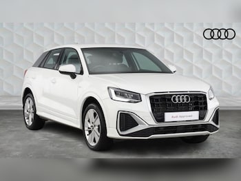 Audi - Q2