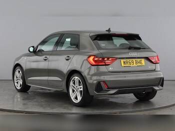 Used Audi A1 2019 for sale - 77001471: Photo