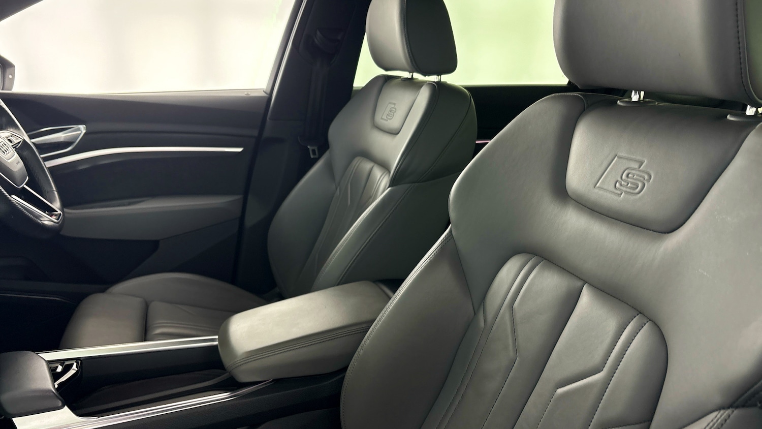 Used Audi e-tron 2022 for sale - 77617052: Photo 38