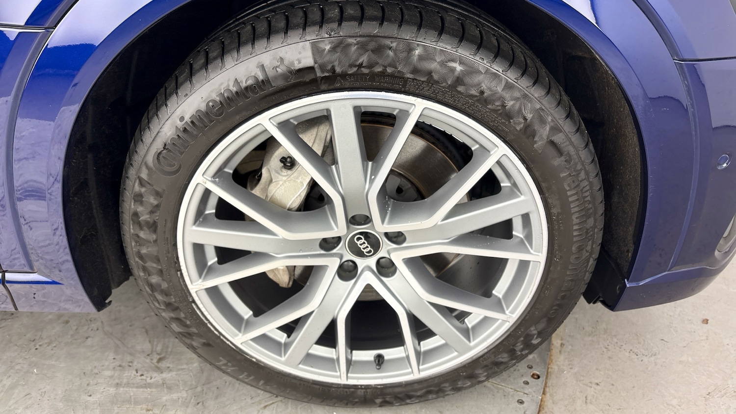 Used Audi e-tron 2022 for sale - 77617052: Photo 5