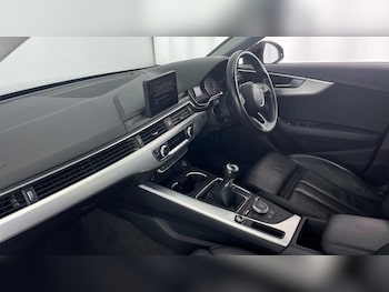 Used Audi A4 2019 for sale - 76146593: Photo