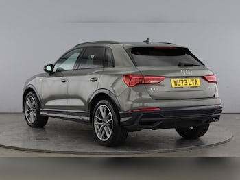 Used Audi Q3 2023 for sale - 76494653: Photo