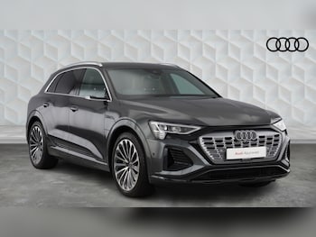 Used Audi Q8 e-tron 2024 for sale - 78332720: Photo