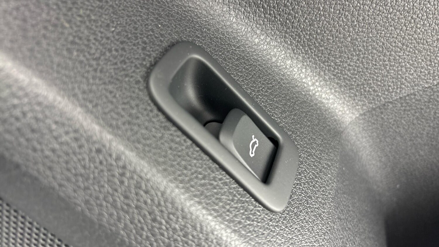 Used Audi Q2 for sale - 77602467: Photo 20