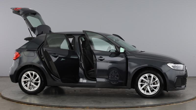 Used Audi A1 2023 for sale - 76146632: Photo 10