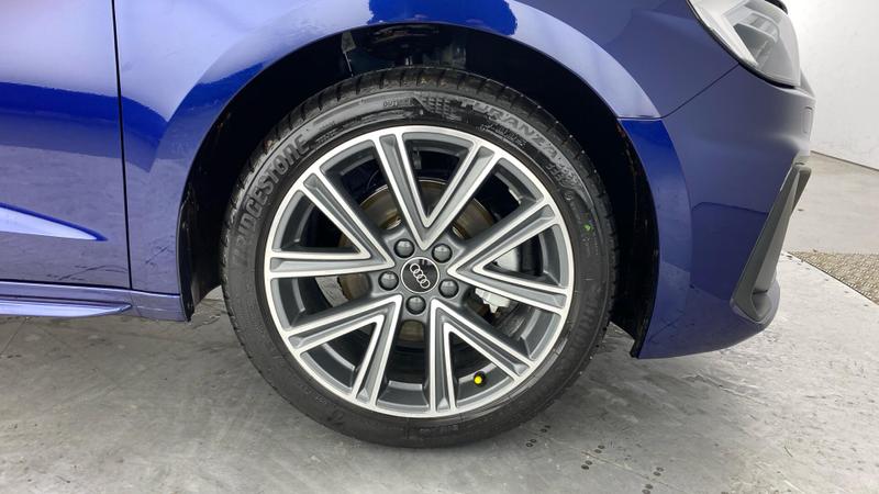 Used Audi A1 for sale - 77447612: Photo 5