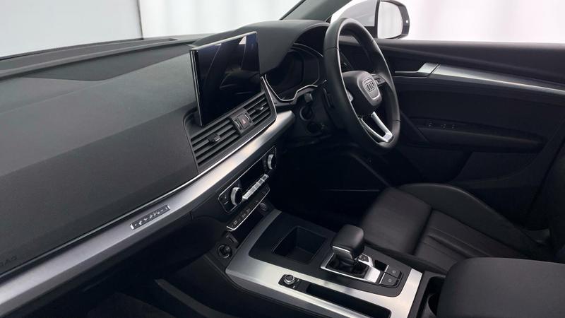 Used Audi Q5 2021 for sale - 76146796: Photo 2