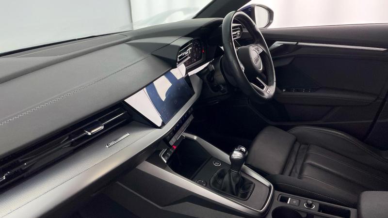 Used Audi A3 2023 for sale - 76576751: Photo 2