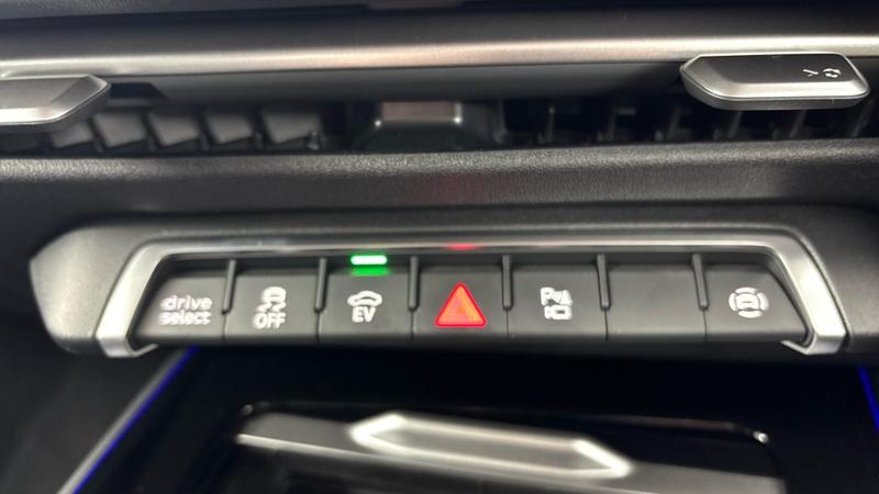 Used Audi Q3 for sale - 77447585: Photo 25