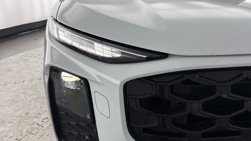 Used Audi Q3 for sale - 77447585: Photo 41