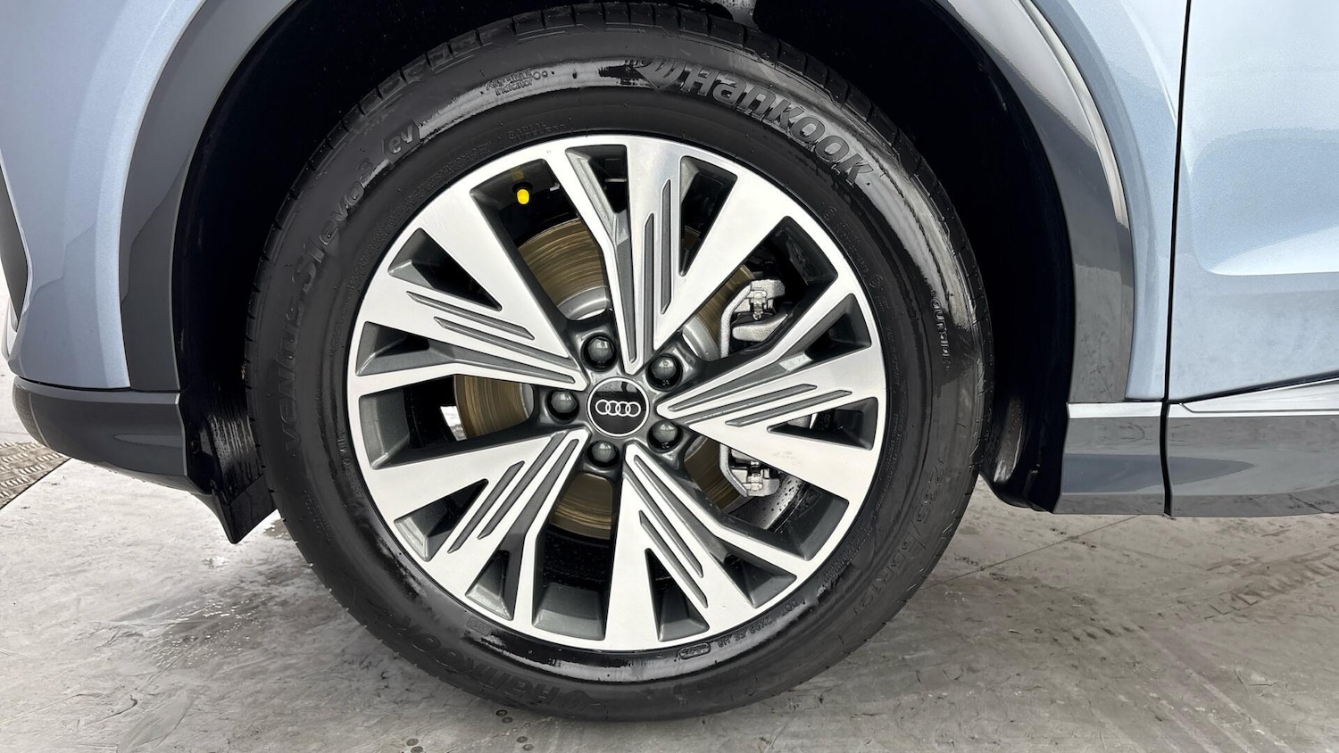 Used Audi Q4 e-tron for sale - 77603117: Photo 5