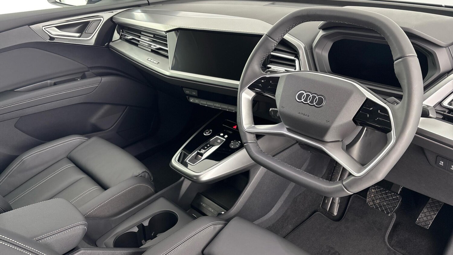 Used Audi Q4 e-tron for sale - 77603117: Photo 6