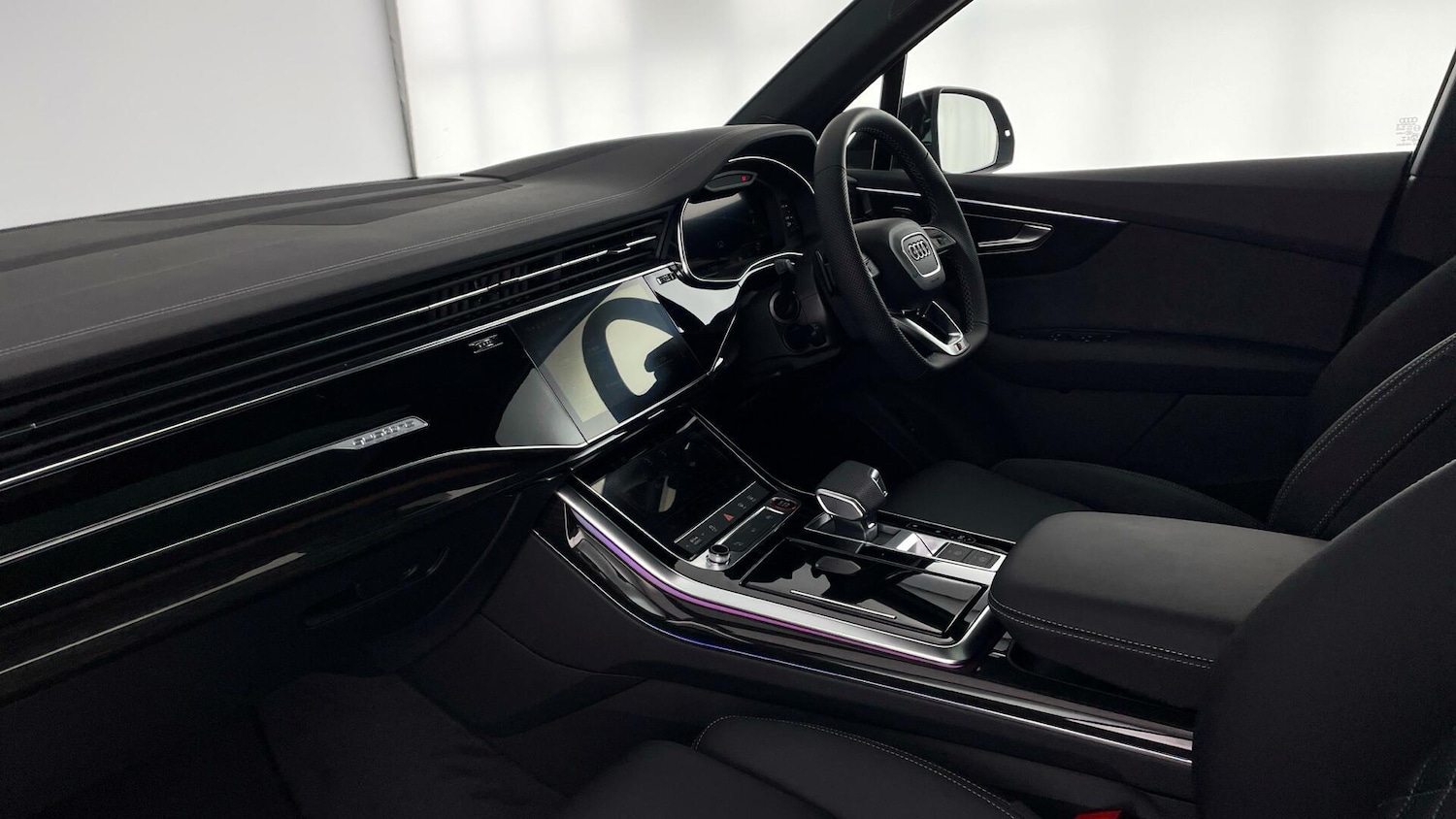 Used Audi Q7 2025 for sale - 77629495: Photo 2