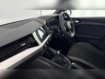 Used Audi A1 2023 for sale - 77310582: Photo