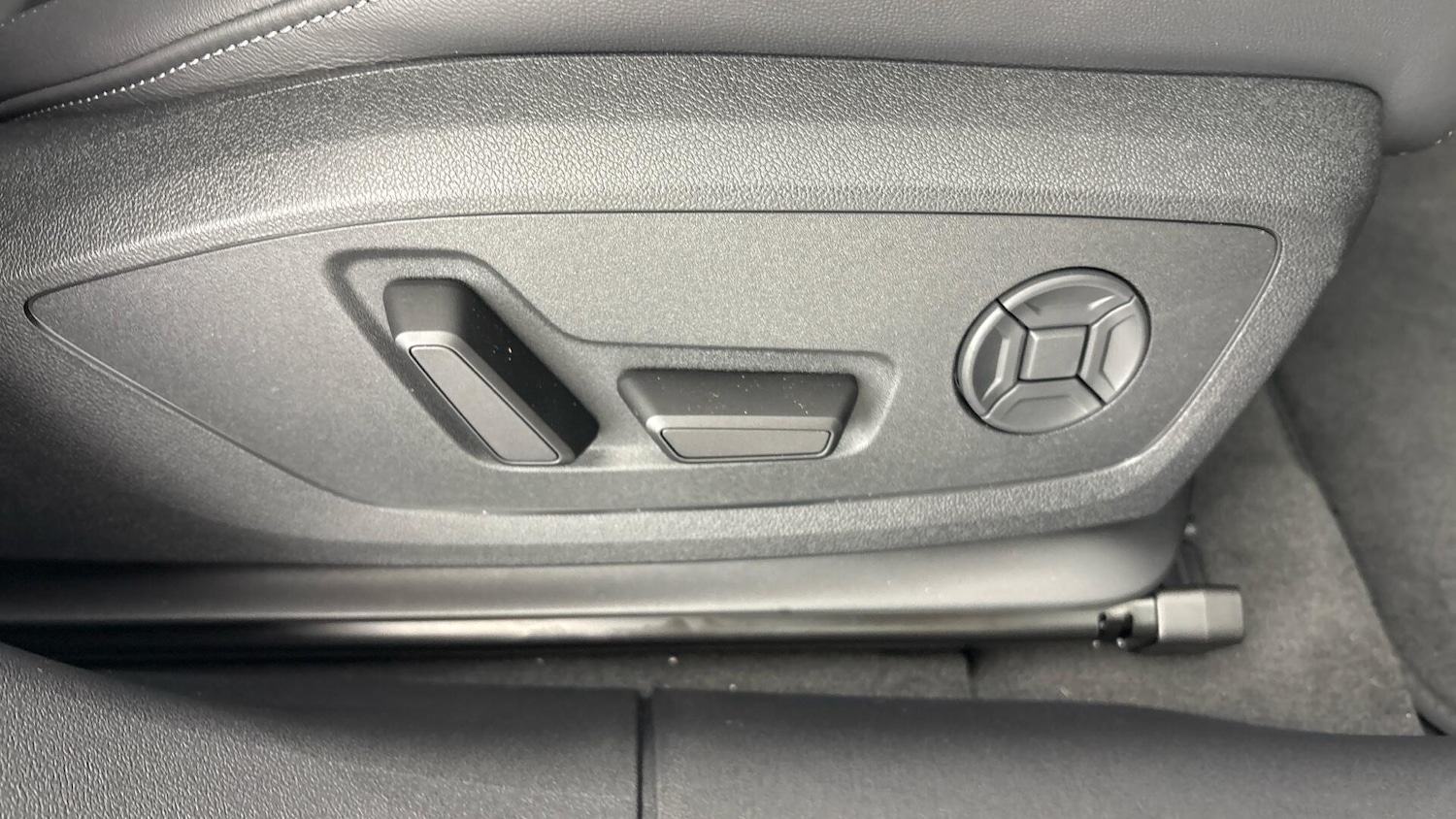 Used Audi A6 e-tron Avant for sale - 77635531: Photo 23