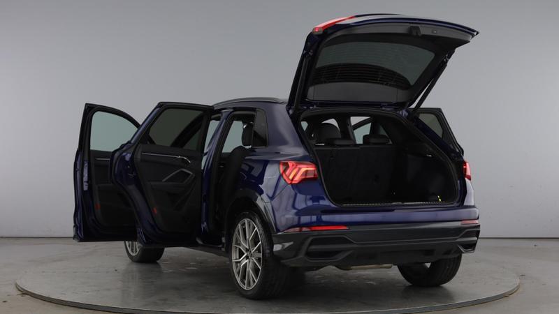 Used Audi Q3 2025 for sale - 76104762: Photo 11