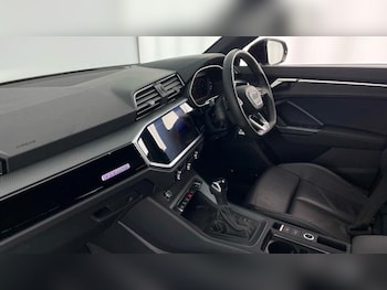 Used Audi Q3 2025 for sale - 76104762: Photo