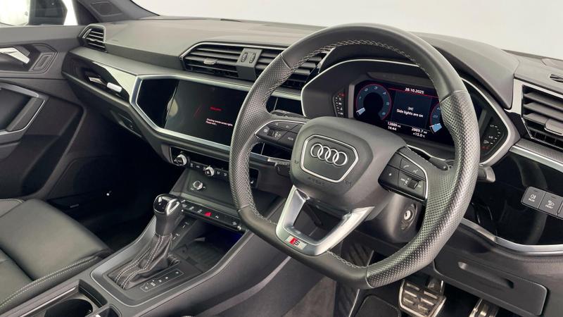 Used Audi Q3 2025 for sale - 76104762: Photo 6