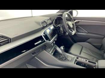 Used Audi Q3 2024 for sale - 74634757: Photo
