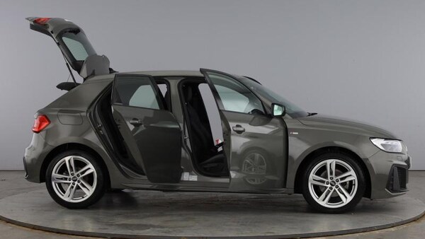 Used Audi A1 2023 for sale - 75718097: Photo 10
